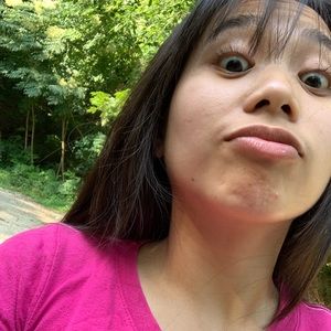 Meet your Posher, Jeneva